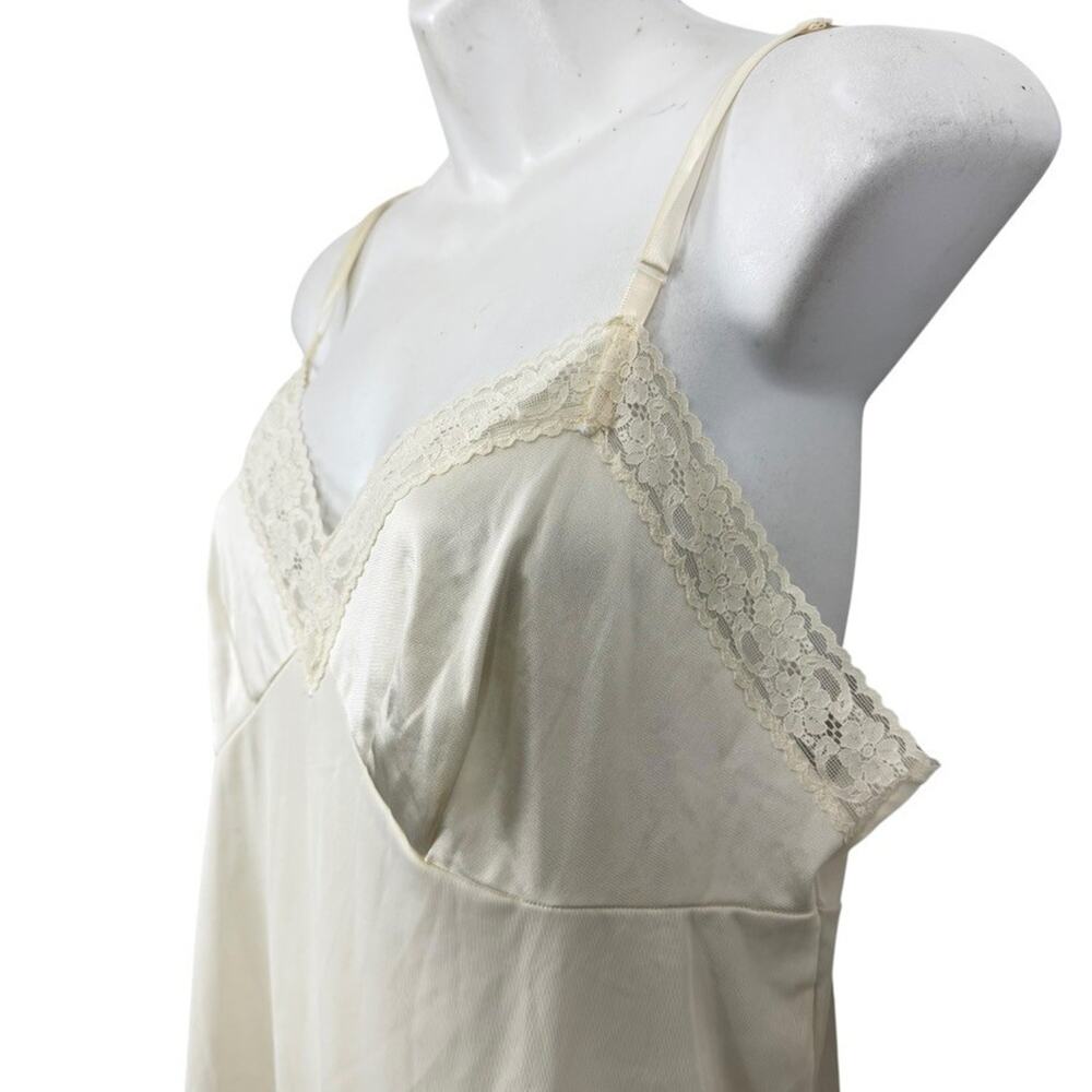 Vanity Fair Vintage Full Slip Dress Ivory Lace Trim V-Neck Babydoll USA Made S - Picture 10 of 16